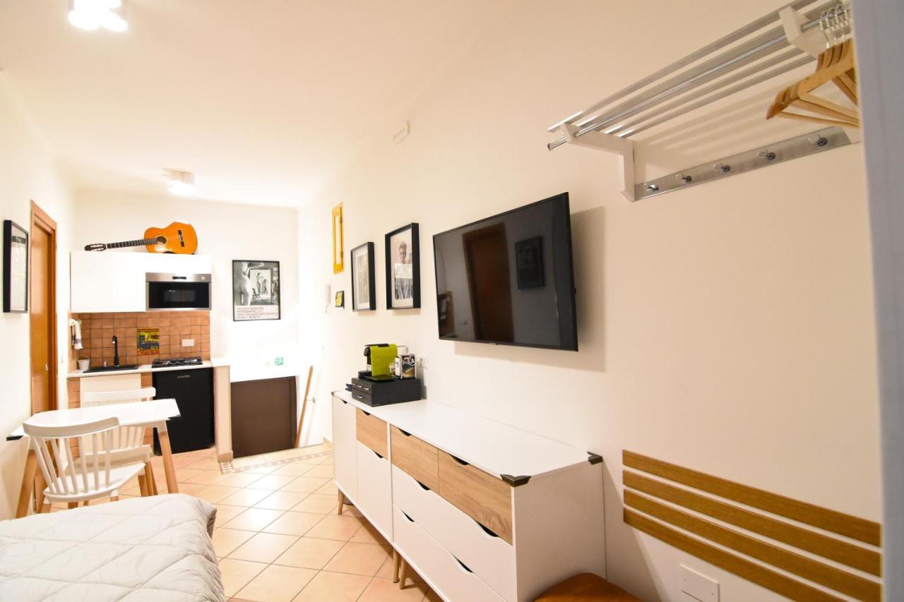 Blablabla Apartment Napels Buitenkant foto