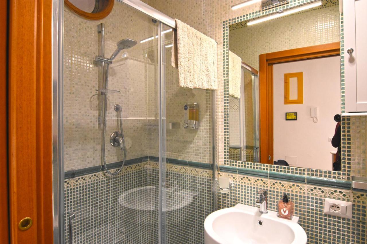 Blablabla Apartment Napels Buitenkant foto
