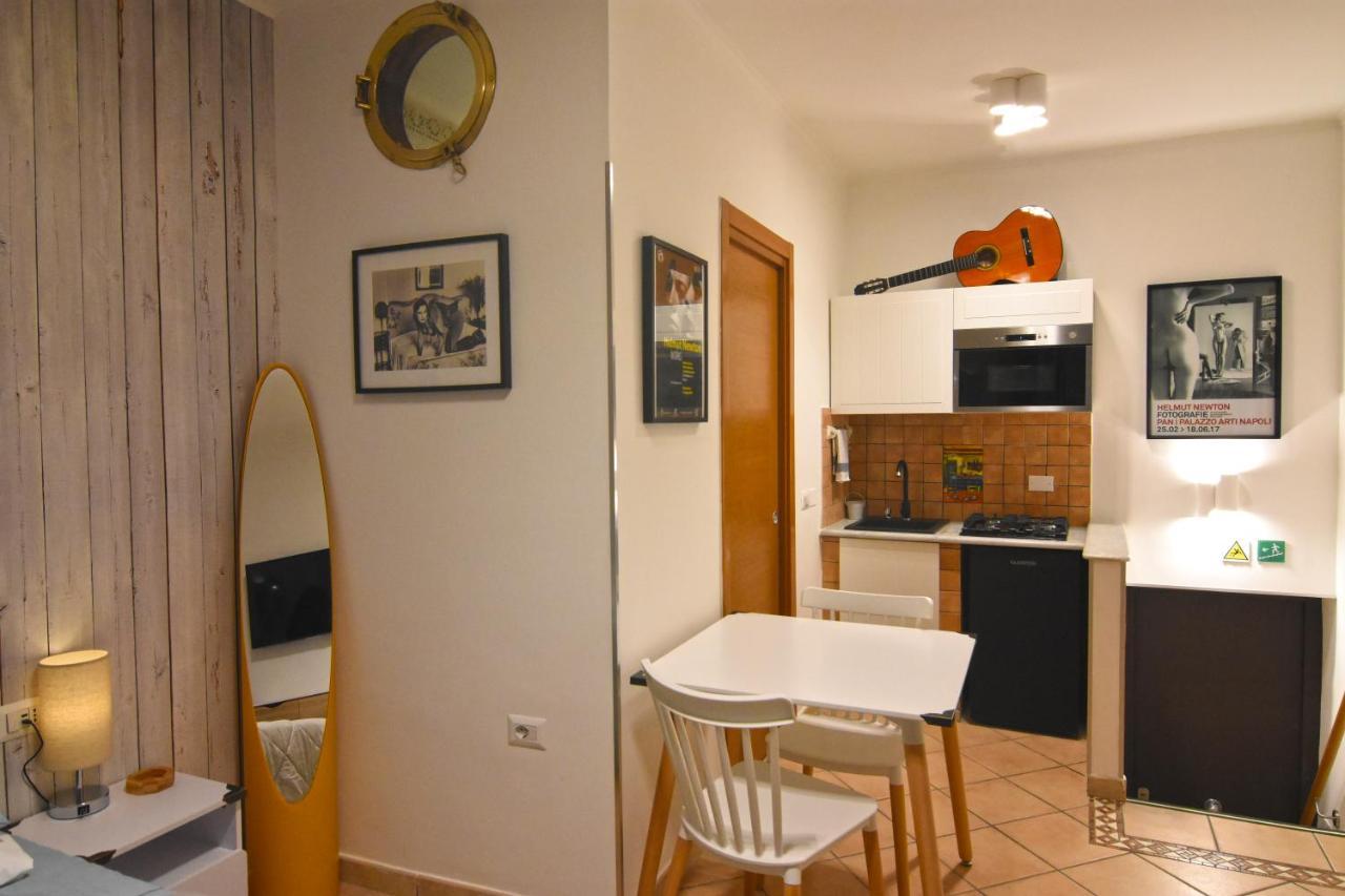 Blablabla Apartment Napels Buitenkant foto